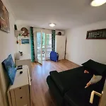 Rozsako Apartment Balatonalmadi