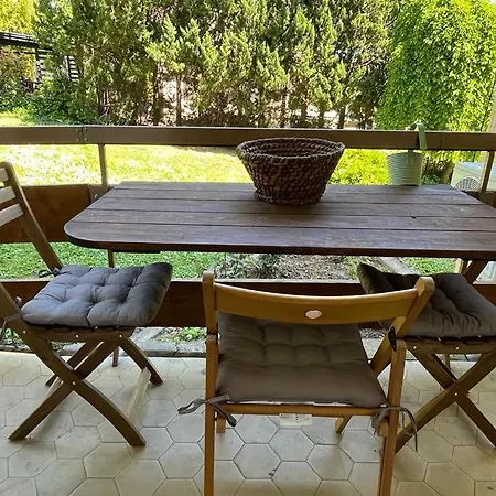 Apartment Rozsako Apartman Balatonalmadi
